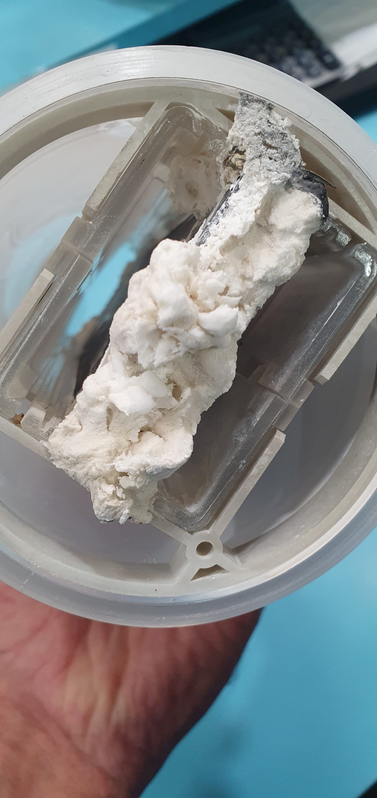 Matériel nécessaire pour détartrer la cellule